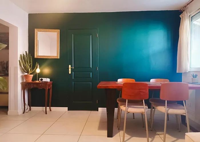 Appartement Avec Exterieur Proche Du Vieux Port, De Notre Dame De La Garde Et De La Mer